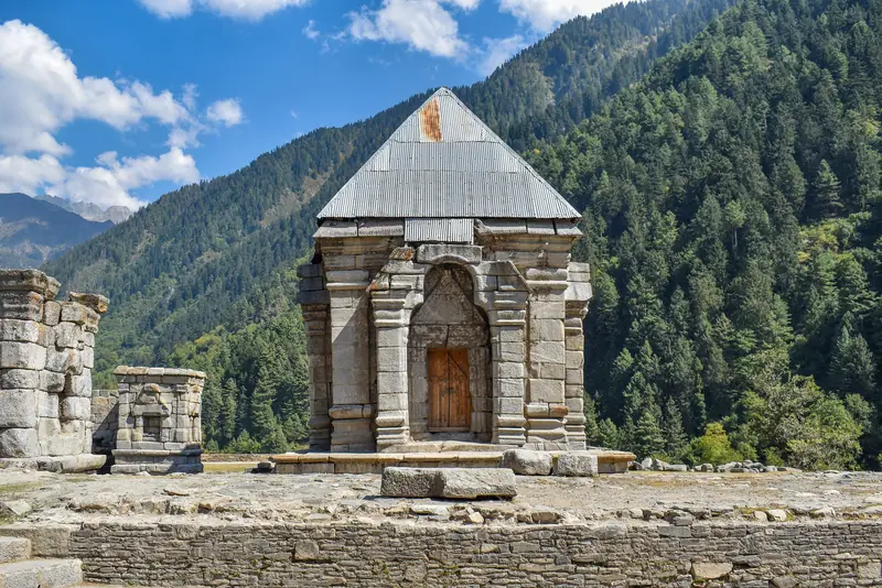The ancient temples at Naranag