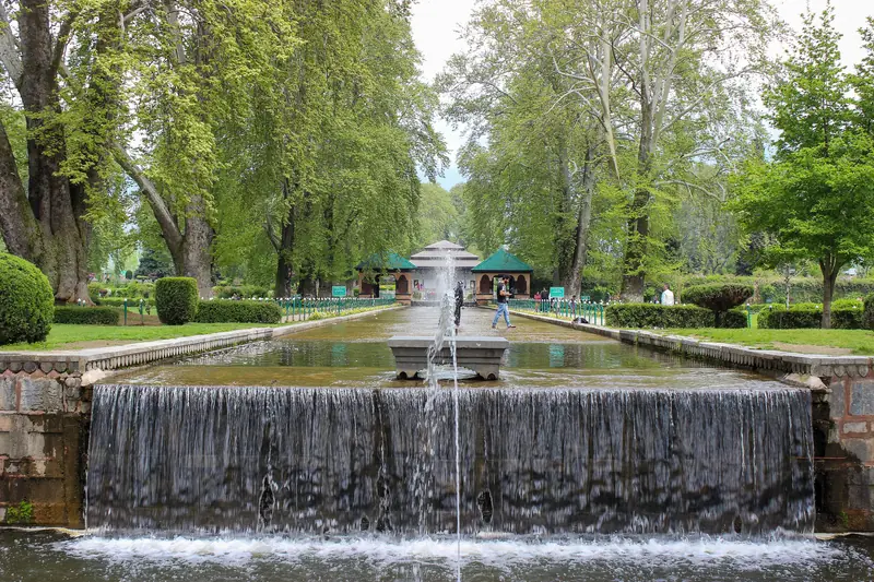 Fountains and terraces in Shalimar Bagh, Srinagar